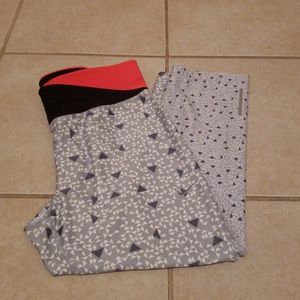 RARE NWOT Nike Dri Fit capri